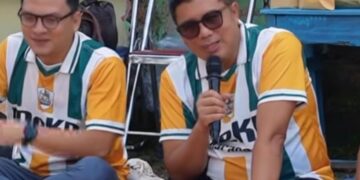 Wakil Ketua DPRD Provinsi Jawa Tengah Mohammad Saleh  dialog bareng anggota Ikatan Penasihat Keluarga Berencana (IpeKB) dan ibu-ibu Tim Pendamping Keluarga (TPK) di Kecamatan Banyumanik pada, Minggu, 30 November 2025. (Humas DPRD Jateng)