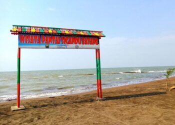 Kawasan wisata Pantai Sigandu di Kabupaten Batang. (Humas Pemkab Batang/Lingkarjateng.id)