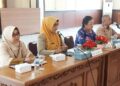 Pemkab Pekalongan Pastikan Tak Ada Program Tertunda pada APBD 2025 34 Asisten I Sekertaris Daerah Kabupaten Pekalongan, Siti Masruroh (kedua kiri). (Fahri Akbar/Lingkarjateng.id)