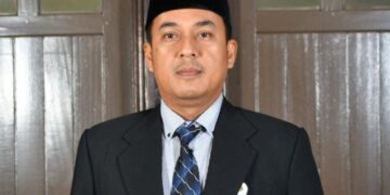 Pemkab Pekalongan Blak-blakan soal Penghitungan UMK 2026 15 Sekda Kabupaten Pekalongan, M. Yulian Akbar. (Fahri Akbar/Lingkarjateng.id)