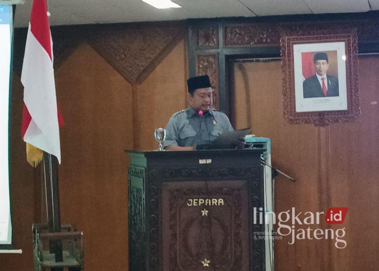 Fraksi PPP DPRD Jepara Dorong Transparansi Tarif Parkir Melalui E-Retribusi 25 Ketua Fraksi PPP DPRD Jepara, Bustanul Arif. (Tomi Budianto/Lingkarjateng.id)