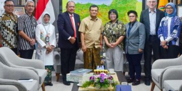 Gubernur Jawa Tengah, Ahmad Luthfi saat menerima Delegasi Kedutaan Besar Inggris dan tim Techne Praxis International di Kota Semarang, pada Jumat 5 Desember 2025. (Humas Pemprov Jateng/Lingkarjateng.id)