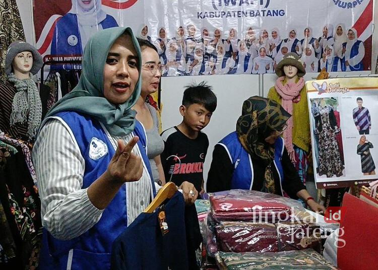 Transaksi UMKM di Batang Nusantara Expo 2025 Tembus Rp1,8 Miliar 25 Salah satu stan UMKM di Batang Nusantara Expo 2025. (Humas Pemkab Batang/Lingkarjateng.id)