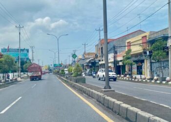 Ruas Jalan Pantura Batang-Pekalongan. (Humas Pemkab Batang/Lingkarjateng.id)