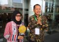 Kudus Kembali Raih UHC Award, 99,4 Persen Warga Terjamin BPJS Kesehatan 34 Bupati Kudus Sam’ani Intakoris saat menerima UHC Award 2026 kategori Madya di Ballroom JIEXPO Kemayoran, Jakarta Pusat, Selasa, 27 Januari 2026. (Nisa Hafizhotus Syarifa/Lingkarjateng.id)