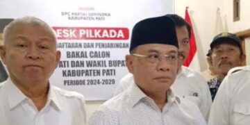 Ketua DPC Gerindra Pati Hardi bersama Bupati Pati Nonaktif Sudewo. (Lingkarnews Network)