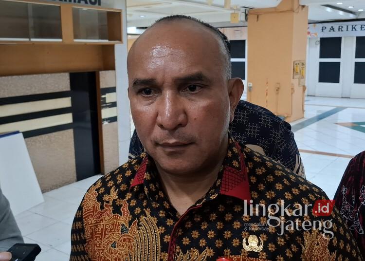 Disdag Kota Semarang Tanggapi Dugaan Pungli PKL Pleburan oleh Oknum Ormas 25 Plt Kepala Dinas Perdagangan Kota Semarang, Aniceto Magno Da Silva. (Syahril Muadz/Lingkarjateng.id)