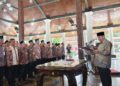 Rotasi Besar-besaran ASN Pemkab Rembang, Ini Daftar Pejabat yang Digeser 27 Bupati Rembang, Harno, memberikan arahan kepada para pegawai Pemerintah Kabupaten Rembang yang mengalami rotasi, Jumat, 9 Januari 2026. (Vicky Rio/Lingkarjateng.id)