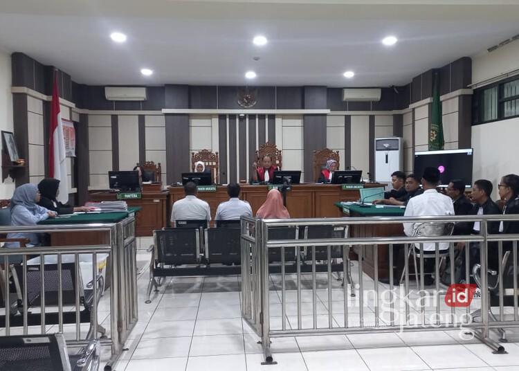 Inspektorat Ungkap Modus Kades Kalirejo Grobogan Korupsi APBDes Rp445 Juta 25 Suasana persidangan kasus dugaan korupsi APBDes Kalirejo, Kecamatan Wirosari, Kabupaten Grobogan, di Pengadilan Tipikor Semarang, Rabu, 7 Januari 2026. (Kejari Grobogan/Lingkarjateng.id)