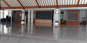 POTRET: Situasi di Pendopo Kabupaten Pati pada Selasa, 20 Januari 2026 usai Bupati Pati Sudewi ditangkap KPK. (Lingkarnews Network)