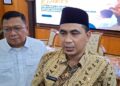 Jawa Tengah Dapat Bantuan Penanganan Bencana Senilai Rp1,9 Miliar dari Pusat 29 Wakil Gubernur Jawa Tengah, Taj Yasin Maimoen, memberi keterangan kepada awak media usai menerima kunjungan kerja Komisi VII DPR RI di Kantor Gubernur Jateng, Kamis, 22 Januari 2026. (Rizky Syahrul Al-Fath/Lingkarjateng.id)