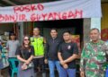 Yakuza Farm Pati Kirim Bantuan Bahan Pangan untuk Korban Banjir di 3 Lokasi 29 Komunitas Yakuza Farm Pati menyalurkan bantuan berupa sembako kepada warga korban banjir di Posko Pengungsian Desa Guyangan, Kecamatan Trangkil, Kabbupaten Pati pada Jumat, 16 Januari 2026. (Lingkarnews Network)