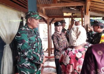 10 Rumah di Desa Gedong Kendal Dapat Bantuan Program Jambanisasi TMMD