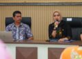 RAPAT: Wakil Wali Kota Salatiga Nina Agustin (kanan) saat memimpin rakor penanggulangan kemiskinan tahun 2026 di Ruang Plumpungan Kantor Setda, Jumat, 20 Februari 2026. (Dok.Prokompim Setda Salatiga/Lingkarjateng.id)