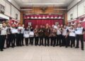 Dishub Jateng memberi penghargaan kepada kru Trans Jateng berdedikasi tinggi dalam pelayanan di Aula Dishub Jateng, Jumat, 6 Februari 2026. (Humas Pemprov Jateng/Lingkarjateng.id)
