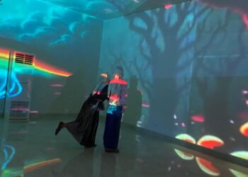 Digelar Selama Sepekan, Pegiat Seni Blora Persembahkan Kesenian Visual Berbasis AR 25 PAMERAN SENI: Organisasi pegiat seni Red House Art Lab yang diselenggarakan di Hotel Azana Blora. Foto : Eko Wicaksono/LINGKAR