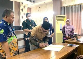 Penandatangan dalam Forum Perangkat Daerah untuk penyusunan Rencana Kerja Pembangunan Daerah (RKPD) 2027. Foto : Eko Wicaksono/Lingkar