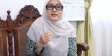 Puluhan Warga Pati Terjangkit Leptospirosis Pasca Banjir, 4 Orang Meninggal 1 Ketua Tim Pencegahan Pengendalian Penyakit Menular P2PM Dinkes Pati, Yanti. (Lingkarnews Network/Lingkarjateng.id)