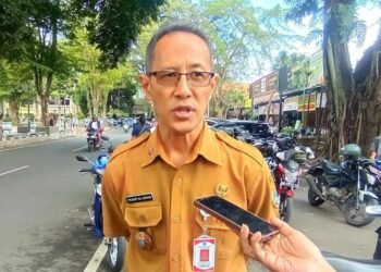 Kepala Dinas Kesehatan (Dinkes) Kota Salatiga Prasit Al Hakim. (Angga Rosa/Lingkarjateng.id)