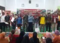 Serap Aspirasi Warga, Program Bersatu Siaga Kendal Dirangkai Bareng TMMD 35 Bupati Kendal Dyah Kartika Permanasari (kelima kanan) bersama Kepala Dispermasdes Kendal Yanuar Fatoni (kanan) dan jajaran kepala OPD dalam kegiatan bersatu siaga di Desa Gedong, Kecamatan Patean, Kabupaten Kendal pada Jumat, 13 Februari 2026. (Anik Kustiani/Lingkarjateng.id)