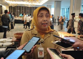 Kepala Dinas Ketahanan Pangan Jawa Tengah, Dyah Lukisari saat memberikan keterangan kepada awak media. Foto : Rizky / Lingkar Jateng