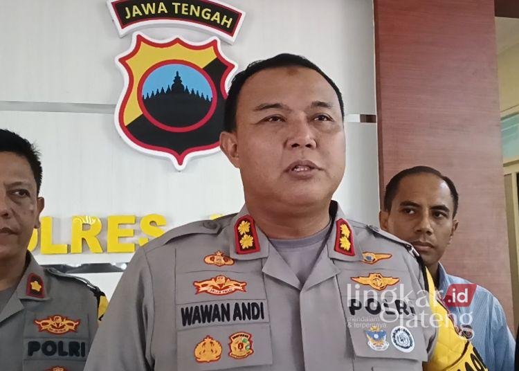 PJ Resmi Jadi Tersangka, Kasus Kekerasan Kucing di Blora Dilimpahkan ke Kejari 25 Kapolres Blora AKBP Wawan Andi Susanto saat dimintai keterangan terhadap kelanjutan kasus kekerasan kucing. Jumat, 13 Februari 2026. (Antara)
