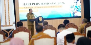 Plt Bupati Pati, Risma Ardhi Chandra menyampaikan sambutan dalam Peringatan Hari Pers Nasional (HPN) yang digelar di Pendopo Kabupaten Pati, Senin, 9 Februari 2026. (Dok. for Lingkarjateng.id)