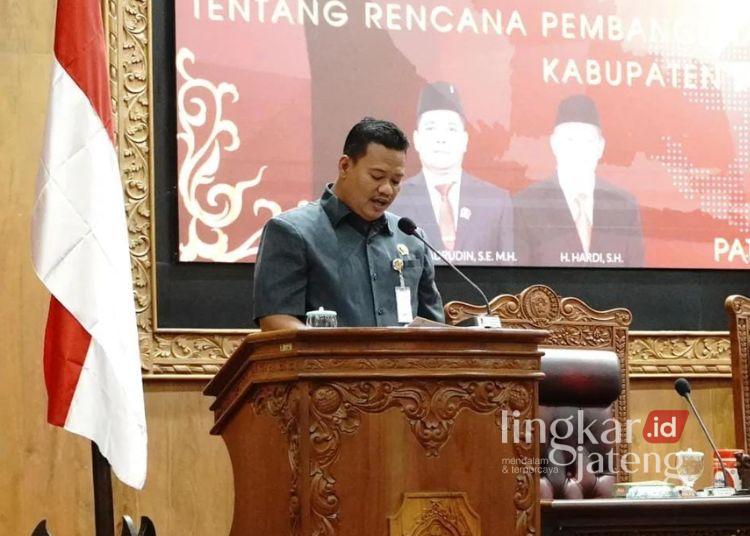 Dorong Produksi Padi, Sudi Rustanto Rekomendasikan Pupuk Mikroba ke Petani Pati 25 Anggota Komisi B DPRD Kabupaten Pati, Sudi Rustanto. (Lingkarjateng.id)