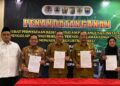 Lahan 5 Hektare Disiapkan Untuk Proyek PSEL Pekalongan Raya 34 Empat kepala daerah di wilayah Pekalongan Raya menandatangani pernyataan kesiapan pembangunan PSEL berbasis teknologi ramah lingkungan di Kota Pekalongan, Selasa, 24 Februari 2026 malam. (Fahri Akbar/Lingkarjateng.id)