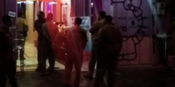 Ramadhan 2026, Tempat Hiburan di Salatiga Tetap Buka 44 Sejumlah warga saat berada di salah satu tempat hiburan karaoke di Sarirejo, Sidorejo, Salatiga, beberapa hari lalu. (Dok. Warga/Lingkarjateng.id)