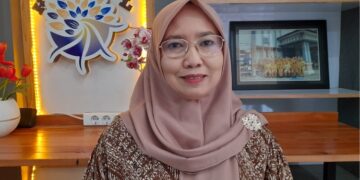 Kepala Dispendukcapil Kabupaten Kendal, Ratna Mustikaningsih Kabupaten Kendal. (Anik Kustiani/Lingkarjateng.id)