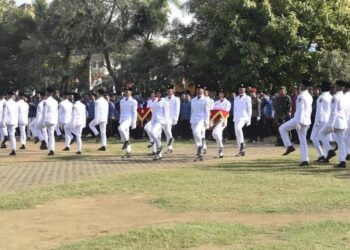 Pasukan Paskibraka Kabupaten Kendal tahun 2025 saat menjalankan tugas dalam Upacara Kemerdekaan RI, 17 Agustus 2025. (dok for Harianmuria.com)