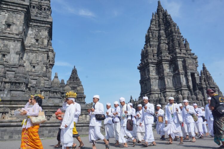 Tawur Kesanga, Ritual Penting Umat Hindu Sehari Jelang Perayaan Nyepi. Foto : Dok.Pemprov Jateng/Lingkar