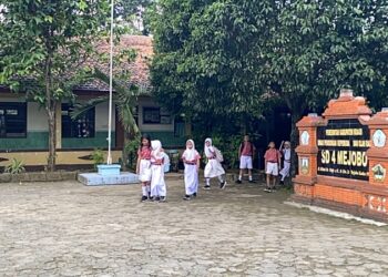 Ilustrasi siswa salah satu SD di Kabupaten Kudus. Foto: Nisa Hafizhotus Syarifa/Lingkar