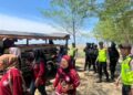 Satuan Samapta Polres Kendal melakukan pengawasan di Pantai Indah Kemangi, Senin, 23 Maret 2026. (Polres Kendal/Lingkarjateng.id)