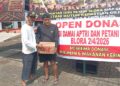 Ribuan Petani Tebu di Blora Akan Gelar Aksi Tagih Janji Operasional Pabrik Gula PT GMM 34 Warga memberikan bantuan logistik di posko donasi aksi damai yang didirikan APTRI Blora. (Eko Wicaksono/Lingkarjateng.id)