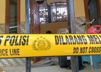 Rumah terdampak ledakan petasan di Jalan Kampung Tambakrejo Pondok RT 02/RW 09, Kelurahan Tambakrejo, Kecamatan Gayamsari, Kota Semarang, Jumat, 20 Maret 2026. (Rizky Syahrul Al-Fath/Lingkarjateng.id)