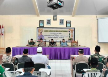 Kegiatan Safari Ramadan dan Silaturahmi Kapolres Kendal bersama Forkopimcam di Aula Kecamatan Patean, Kabupaten Kendal, Sabtu petang, 14 Maret 2026. (Anik Kustiani/Lingkarjateng.id)