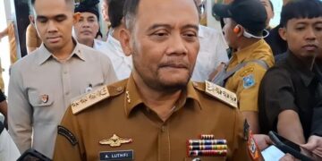 Gubernur Jateng, Ahmad Luthfi seusai penandatanganan pakta integritas bersama Komisi Pemberantasan Korupsi (KPK) di Gradhika Semarang, Senin, 30 Maret 2026. (Rizky Syahrul/Lingakrjateng.id)
