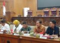 Komisi D DPRD Pati Upayakan Bantu Reaktivasi Kepesertaan PBI JK 27 Anggota Komisi D DPRD Pati Moh Adi Pamungkas (dua dari kanan). (Lingkarjateng.id)