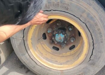 Sidak Jelang Mudik, Ban Pecah hingga Body Bus Rusak Ditemukan di Terminal Rembang