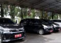 Sejumlah mobil dinas terparkir di Setda Kabupaten Temanggung setempat saat Lebaran 1447 Hijriah. (Antara)