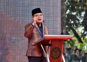 Plt Bupati Pekalongan Apresiasi Peran Muhammadiyah di Sektor Pendidikan dan Kesehatan 26 Plt. Bupati Pekalongan Sukirman menghadiri Halalbihalal Muhammadiyah di Masjid Khuzaemah, Kajen, Jumat, 3 April 2026. (Fahri Akbar/Lingkarjateng.id)