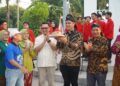 Bupati Jepara Witiarso Utomo saat menghadiri gelaran Kartini’s Inspirational Parade, di Alun-alun 1 Jepara, pada Sabtu, 18 April 2026. (Tomi Budianto/Lingkarjateng.id)