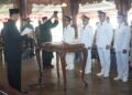 Bupati Jepara, Witiarso Utomo, saat melantik empat petinggi hasil Pilkades Antarwaktu (PAW) di Pendopo R.A. Kartini, Kabupaten Jepara, Kamis, 23 April 2026. (Tomi Budianto/Lingkarjateng.id)