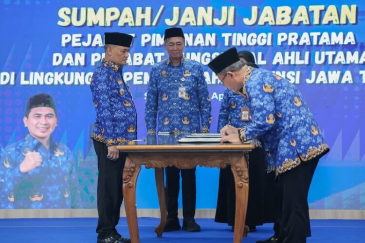 27 pejabat di lingkungan Pemprov Jateng dilantik hari ini. Foto : Dok. Humas Pemprov Jateng / Lingkar