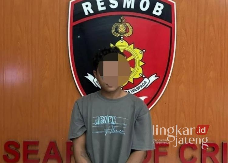 Pelaku Penusukan di Juwana Ditangkap, DPRD Pati Minta Dihukum Berat 25 Pelaku penusukan saat orkes dangdut di Lapangan Kedalisodo, Desa Bendar, Kecamatan Juwana. (Dok. for Lingkarjateng.id)