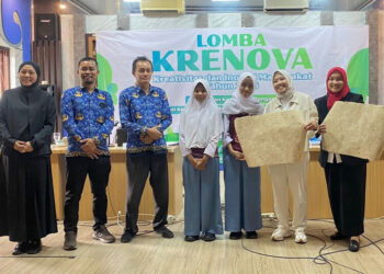 Produk Lumiseed karya siswa SMA Negeri 1 Subah unjuk gigi di ajang Lomba Kreativitas dan Inovasi Masyarakat (Krenova) 2026 yang digelar di Ruang Ujungnegoro Bapperida Batang, Selasa, 28 April 2026. (Humas Pemkab Batang/Lingkarjateng.id)