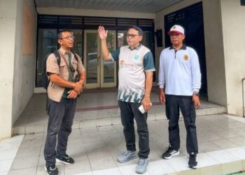 Pelaksana tugas Bupati Pati Risma Ardhi Chandra meninjau eks kantor Satpol PP di Jalan RA Kartini pada Minggu, 19 April 2026. (dok for Lingkarjateng.id)