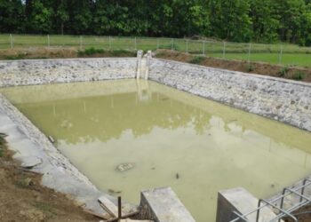 Salah satu embung yang ada di Kabupaten Rembang. (Vicky Rio/Lingkarjateng.id)